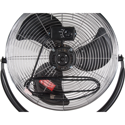 Ventilateur sur pi&eacute;destal haute vitesse, Commercial, 3 Vitesses, Diam&egrave;tre de 20" Mukwa Safety Services