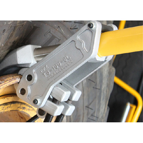 Pro Series OTR Giant Tire Hydraulic Bead Breaker Mukwa Safety Services