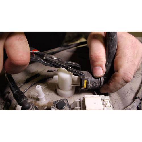 85-Degree Disconnect Pliers Mukwa Safety Services