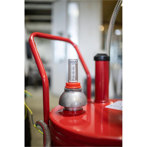 Chariot &agrave; carburant en acier de 25 gallons avec pompe rotative bidirectionnelle et filtre Mukwa Safety Services