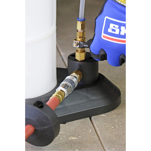 Extracteur de liquide PneumatiVac Mukwa Safety Services