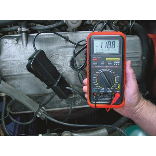 Multim&egrave;tre automobile de luxe avec fonctions r&eacute;gime moteur et temp&eacute;rature Mukwa Safety Services