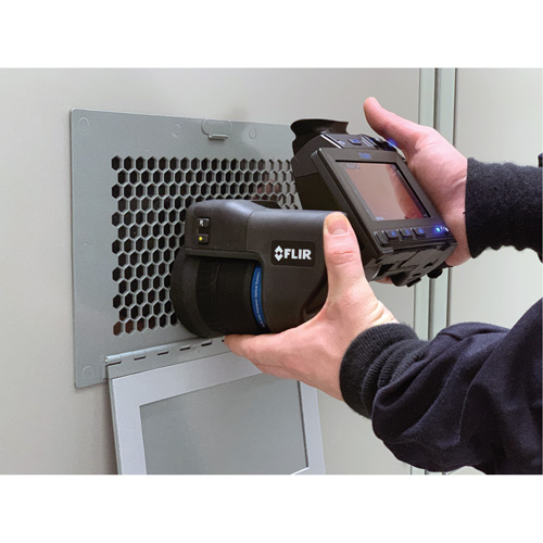 T1010 HD Thermal Imaging Camera with 45° Lens, 800 x 480 pixels, -40° - 650°C (-40° - 1202°F), 25 mK Mukwa Safety Services