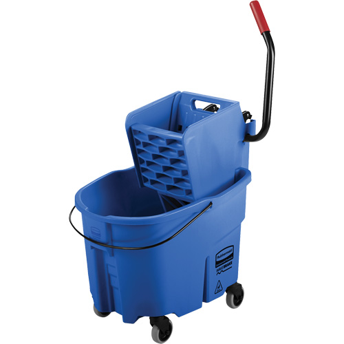 Ensemble de seau pour vadrouille et essoreuse WaveBrake, Pression lat&eacute;rale, 8,75 gal. US (35 pintes), Bleu Mukwa Safety Services