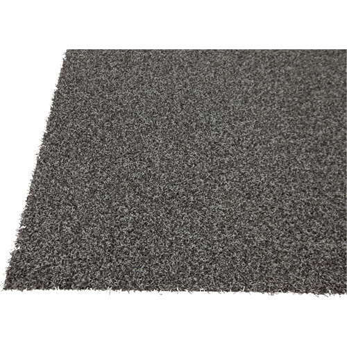 Tapis dint&eacute;rieur/ext&eacute;rieur Tundra, Latex/Polypropyl&egrave;ne, Grattoir Type, Motif Velours touffet&eacute;, 3-1/2' x 20', Gris Mukwa Safety Services
