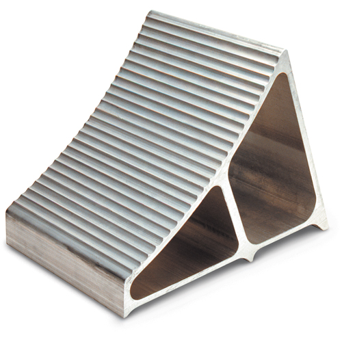 Aluminum Wheel Chocks, 7" W x 11-1/2" D x 8" H Mukwa Safety Services