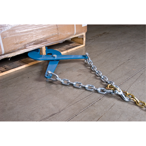 Pallet Puller, 16 lbs. Weight, 7" Jaw Opening, 5000 lbs. Pulling Capacity, 3" Jaw Height Mukwa Safety Services