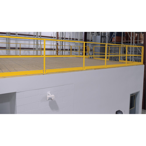 Barri&egrave;re de s&eacute;curit&eacute; pour mezzanine, 68-1/2" lo x 42" ha, 80-1/16" &eacute;lev&eacute;e, Jaune Mukwa Safety Services