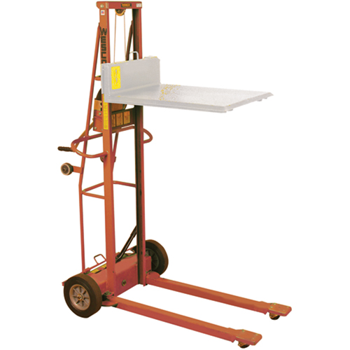 Chariot de levage Triple Truck, Capacit&eacute; 30 - 85 gal. US (25 - 70 gal. imp.) Mukwa Safety Services