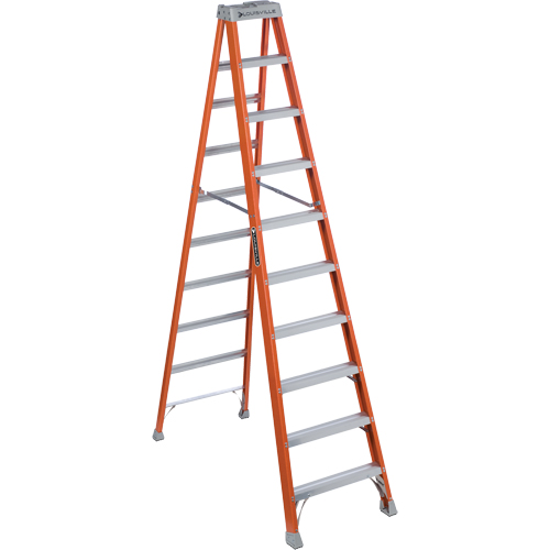 Industrial Heavy-Duty Stepladders, 10', Fibreglass, 300 lbs. Capacity, Type 1A Mukwa Safety Services