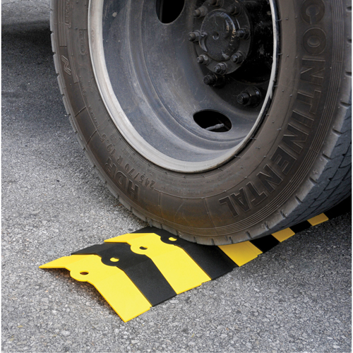 Ultra-Sidewinder&reg; Cable Protection System - Large, 14.125" x 13.675" x 2.13", 13500 lbs. (6.75 tons) Mukwa Safety Services