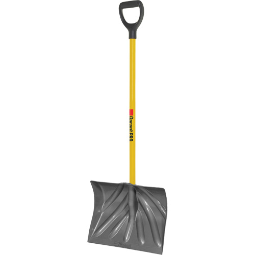 Pelle &agrave; grattoir Pro, Lame Polypropyl&egrave;ne, Largueur 18", Manche Prise en D Mukwa Safety Services