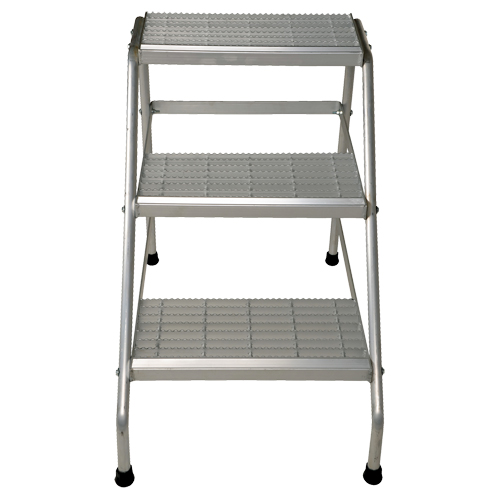 Aluminum Step Stand, 3 Steps, 34-9/16" x 22-13/16" x 30" High Mukwa Safety Services