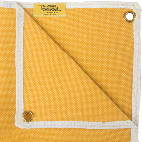 Couverture pour soudage en fibre de verre de 30 oz Lavashield, 6' la x 6' lo, R&eacute;sistance &agrave; la temp. 1000° F Mukwa Safety Services