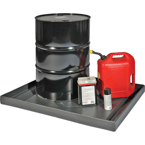 Coquilles de d&eacute;versements Econo Spill Shells , 45" lo x 35" la x 5" h, Cap. de d&eacute;versement 21,5 gal. US Mukwa Safety Services
