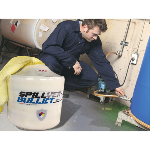 Barrage pour mati&egrave;res dangereuses Spillver Bullet, Mati&egrave;res dangereuses, 50' lo x 5" la, Absorption 14 gal. Mukwa Safety Services