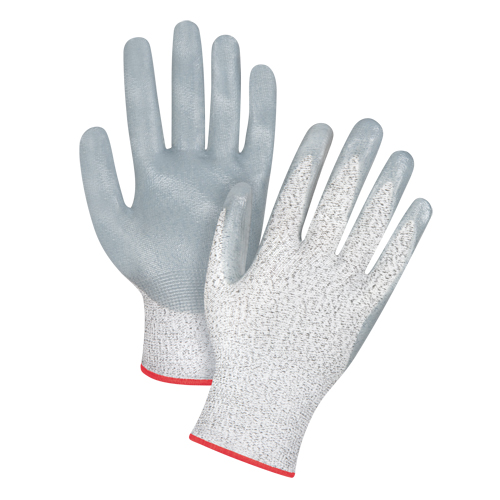 Gants haute performance r&eacute;sistants &agrave; la coupe, Taille Petit/7, Calibre 13, Rev&ecirc;tement Nitrile, Enveloppe en PEHP, ANSI/ISEA 105 niveau 4/EN 388 niveau 5 Mukwa Safety Services