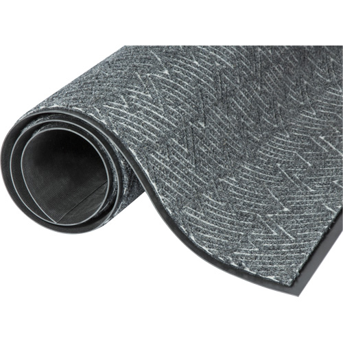 Tapis daccueil Performance Triathlon, Essuie-pieds/grattoir, 4' x 6' x 7/16", Gris frais Mukwa Safety Services