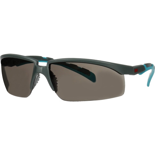 Lunettes de s&eacute;curit&eacute; de la s&eacute;rie Solus 2000, Lentille Gris, Antibu&eacute;e/Anti-&eacute;gratignures, ANSI Z87+ Mukwa Safety Services