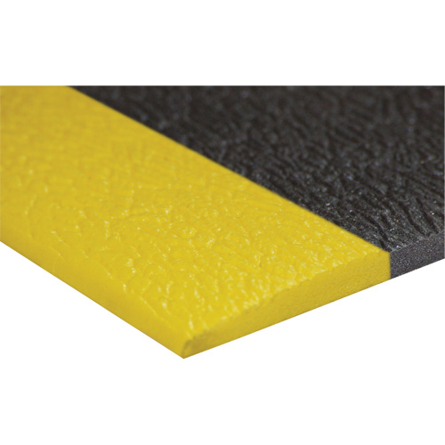 Airsoft Anti-Fatigue Mat, Pebbled, 3' x 5' x 3/8", Black/Yellow, PVC Sponge Mukwa Safety Services