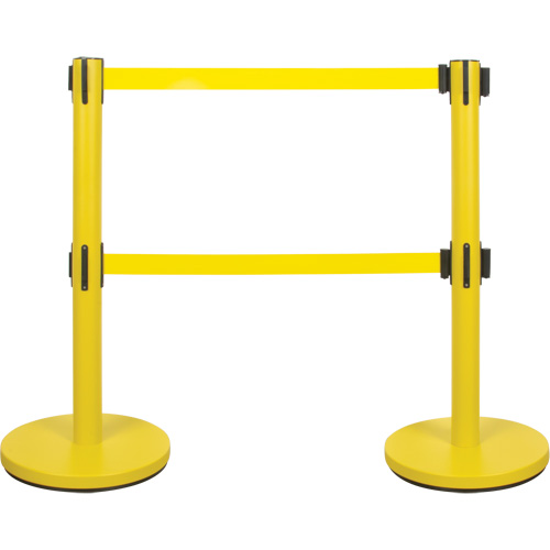 Barri&egrave;re pour le contr&ocirc;le des foules &agrave; courroie double, Acier, 35" h, Ruban Jaune, Longueur du ruban 7' Mukwa Safety Services