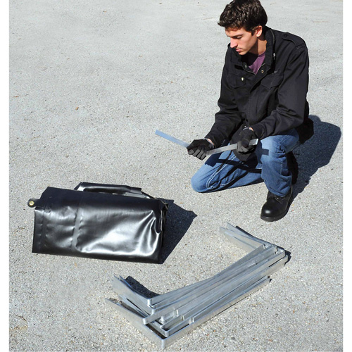 Conteneur flexible pour r&eacute;servoir de carburant avec drain Ultra-275 Containment Sump, 102" lo x 48" la, 400 gal. US Capacit&eacute; Mukwa Safety Services
