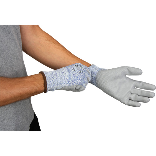 Gants &eacute;lastiques &eacute;cologiques r&eacute;sistants &agrave; la coupe, Taille 9, Calibre 13, Rev&ecirc;tement Polyur&eacute;thane, Enveloppe en PEHP/rPET, ASTM ANSI niveau A2 Mukwa Safety Services