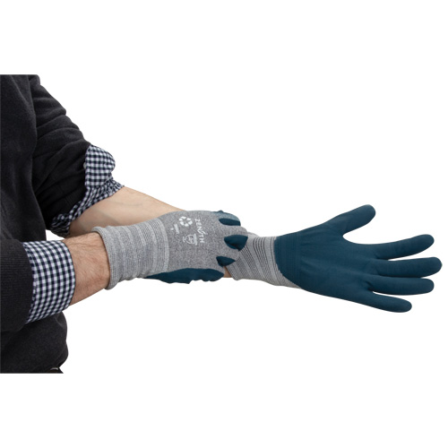 Eco-Friendly Lightweight Coated Gloves, 8, Foam Nitrile Coating, 15 Gauge, Polyester/RPET Shell Mukwa Safety Services