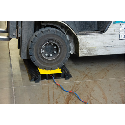 Polyurethane Cable Protector, 3 Channels, 35.43" L x 19.69" W x 3" H Mukwa Safety Services