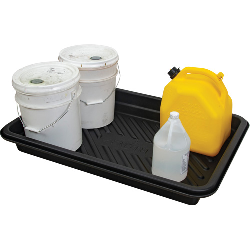 Plateau pour les d&eacute;versements, 24" lo x 36" la x 4,5" h, Cap. de d&eacute;versement 18 gal. US Mukwa Safety Services