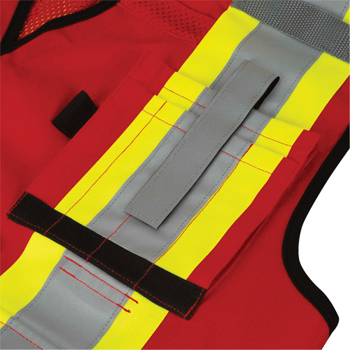 6678 Veste d'arpenteur antimicrobienne haute visibilit&eacute; avec dos en maille, Rouge, Petit, Polyester Mukwa Safety Services