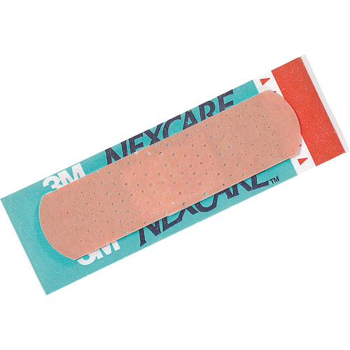 Bandages confortables Nexcare, Rectangulaire/carr&eacute;e, 3", Tissu, St&eacute;rile Mukwa Safety Services