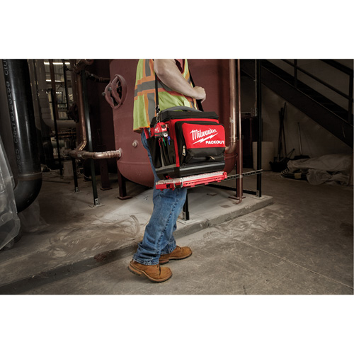 Packout Cooler, 20.5 L Capacity Mukwa Safety Services