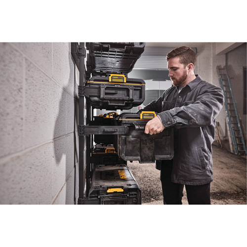 Grande boîte &agrave; outils ToughSystem 2.0, 21-3/4" x 14-3/4" x 12-3/8", Noir Mukwa Safety Services