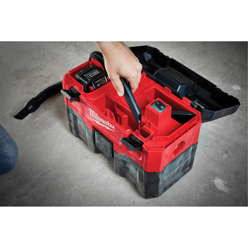 Aspirateur humide/sec M18 (outil seulement), 18 V, Capacit&eacute; 2 gal. Mukwa Safety Services