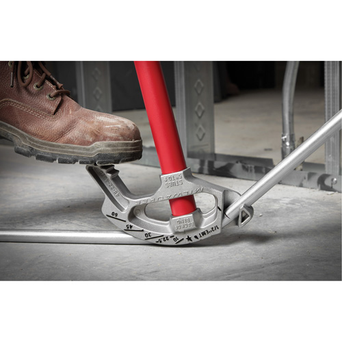 Machine &agrave; plier les conduits en aluminium Mukwa Safety Services