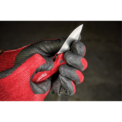 Couteau pliant compact, 2-1/2" lame, lame en Acier inoxydable, poign&eacute;e en M&eacute;tal Mukwa Safety Services