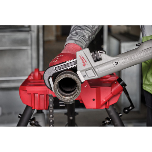 Cheater Adaptable Pipe Wrench, 2-1/2" Jaw Capacity, 18"/11"/24" Long Mukwa Safety Services