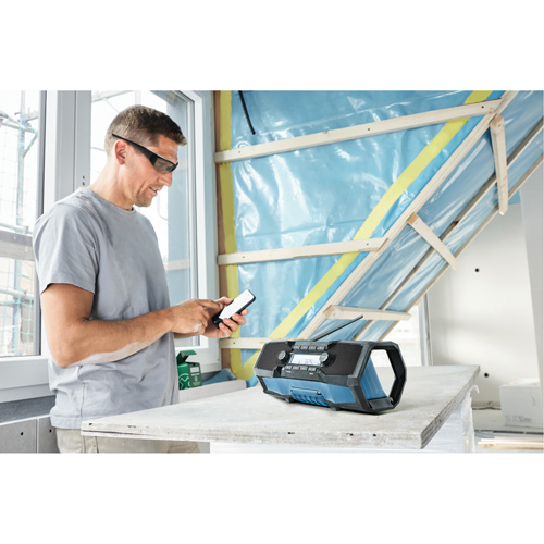 Radio de chantier compacte avec Bluetooth 5.0, Lithium-ion, 18 V Mukwa Safety Services