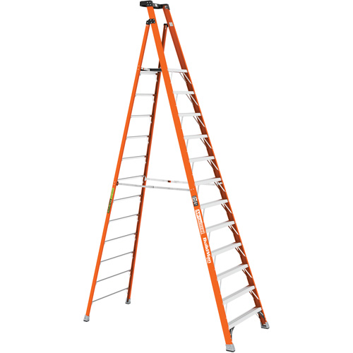 Escabeau avec plateforme Safespace, 12', Cap. De 300 lb Mukwa Safety Services