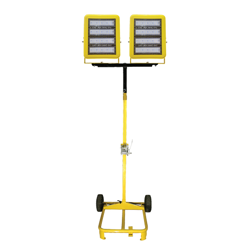 Chariot d'&eacute;clairage &agrave; deux t&ecirc;tes avec treuil, DEL, 400 W, 60 000 lumens, Boîtier en Aluminium Mukwa Safety Services
