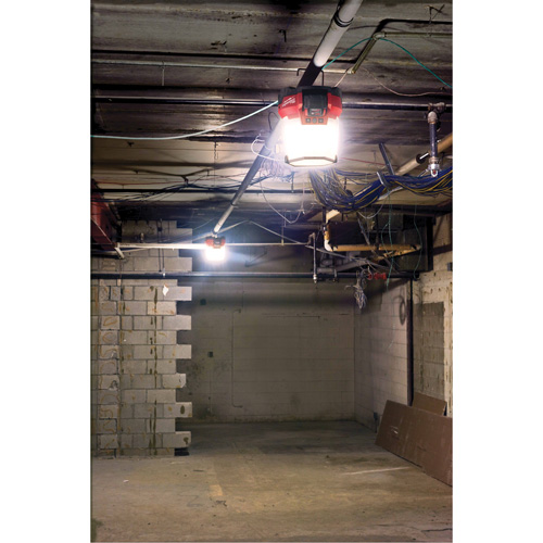 Lampe de chantier compacte M18 RADIUS avec ONE-KEY, DEL, 4400 lumens Mukwa Safety Services