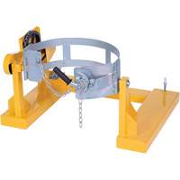 Porte-baril pour chariot &agrave; fourche, Pour 55 gal. US (45,8 gal imp&eacute;rial) Mukwa Safety Services