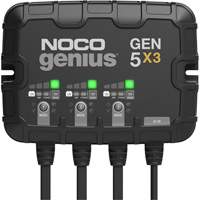 Chargeur de batterie embarqu&eacute; &agrave; 3 sorties de 15 amp&egrave;res Gen5X3 Genius Mukwa Safety Services