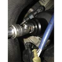 Douille pour filtre &agrave; carburant Cummins 6,7 L - 28 mm Mukwa Safety Services