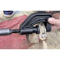 Presse-axe de chape de frein pour camions de classes 6 &agrave; 8 Mukwa Safety Services