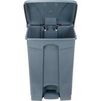 Poubelle &agrave; p&eacute;dale, Plastique, Capacit&eacute; 12 gal. US Mukwa Safety Services