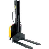 Gerbeur motoris&eacute; avec m&acirc;t &eacute;troit, Fonctionnement &eacute;lectrique, Capacit&eacute; 1500 lb, Lev&eacute;e max 63" Mukwa Safety Services