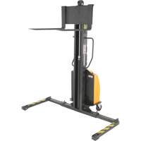 Gerbeur motoris&eacute; avec m&acirc;t &eacute;troit, Fonctionnement &eacute;lectrique, Capacit&eacute; 1000 lb, Lev&eacute;e max 63" Mukwa Safety Services