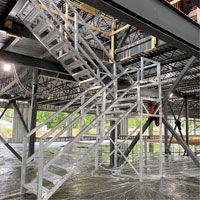Escalier Smartstairs t&eacute;lescopique &agrave; 3-5 marches en aluminium Mukwa Safety Services